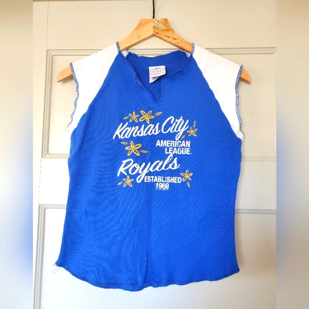 🍇3/$10 KC Royals tank